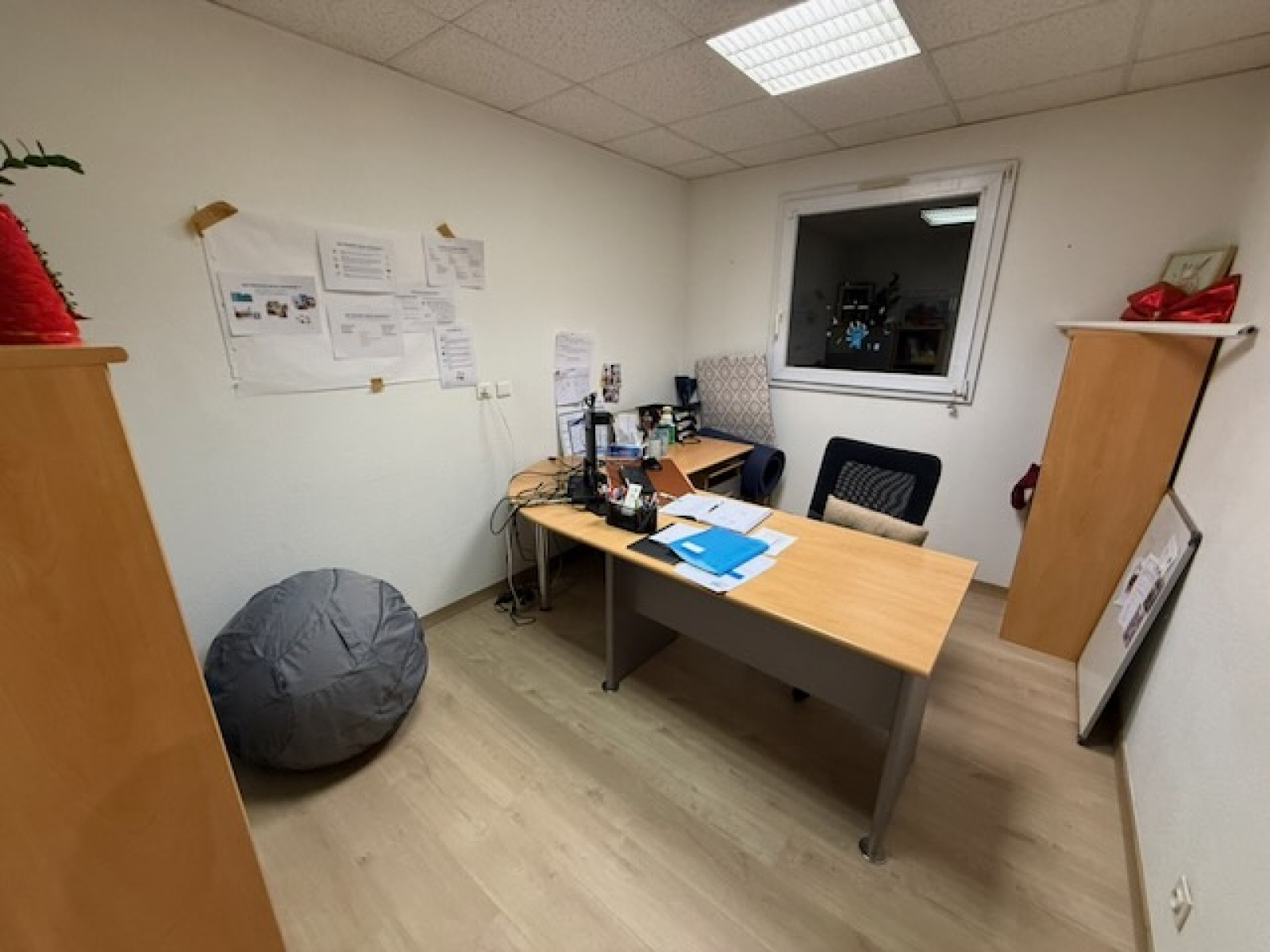 Image_,
			Bureaux, Nîmes, ref :2535