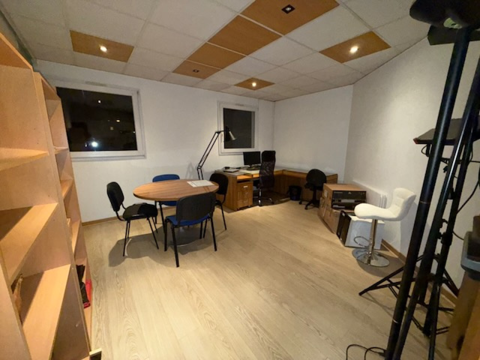 Image_,
			Bureaux, Nîmes, ref :2535