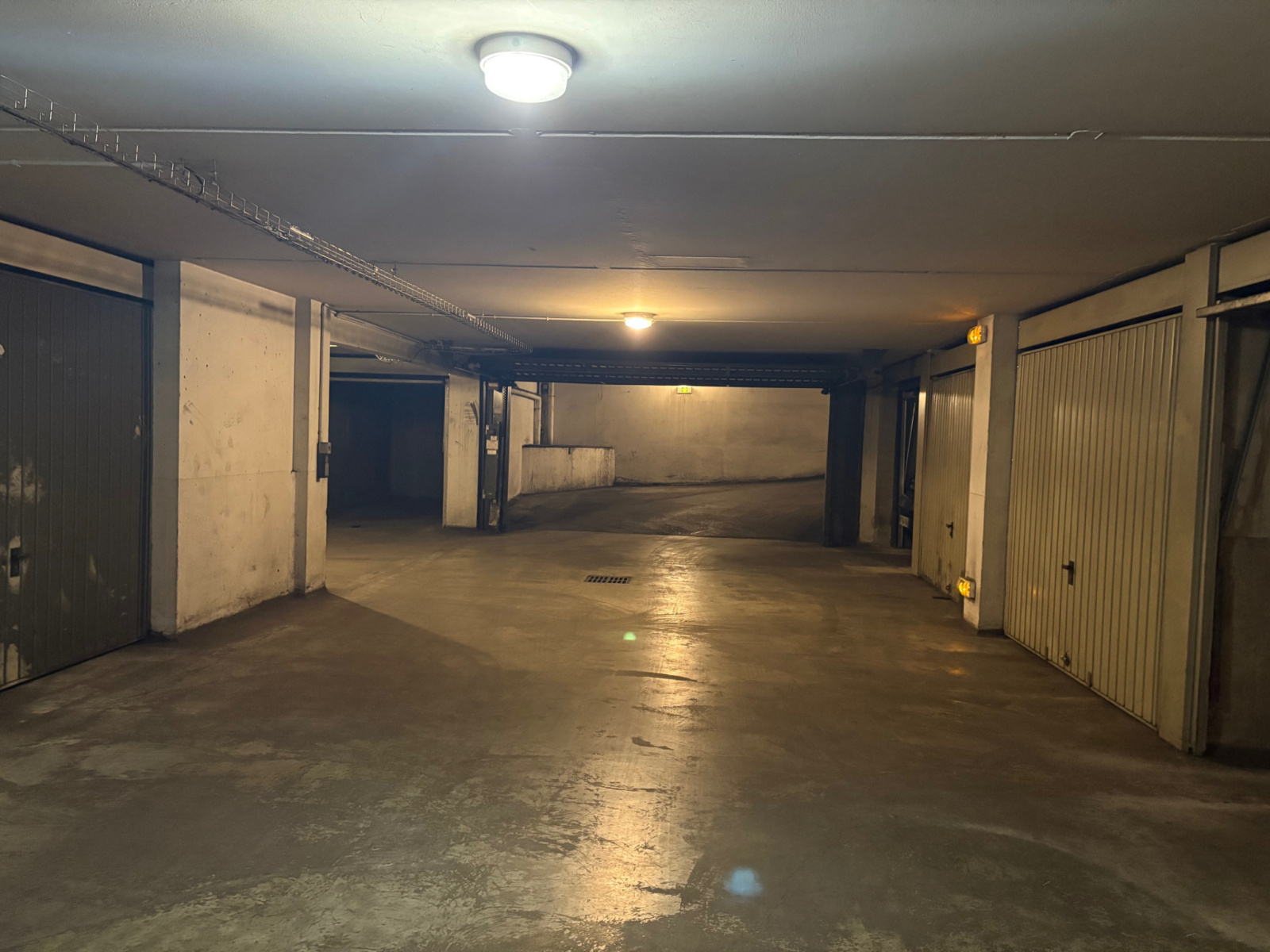 Image_,
			Garage, Nîmes, ref :72