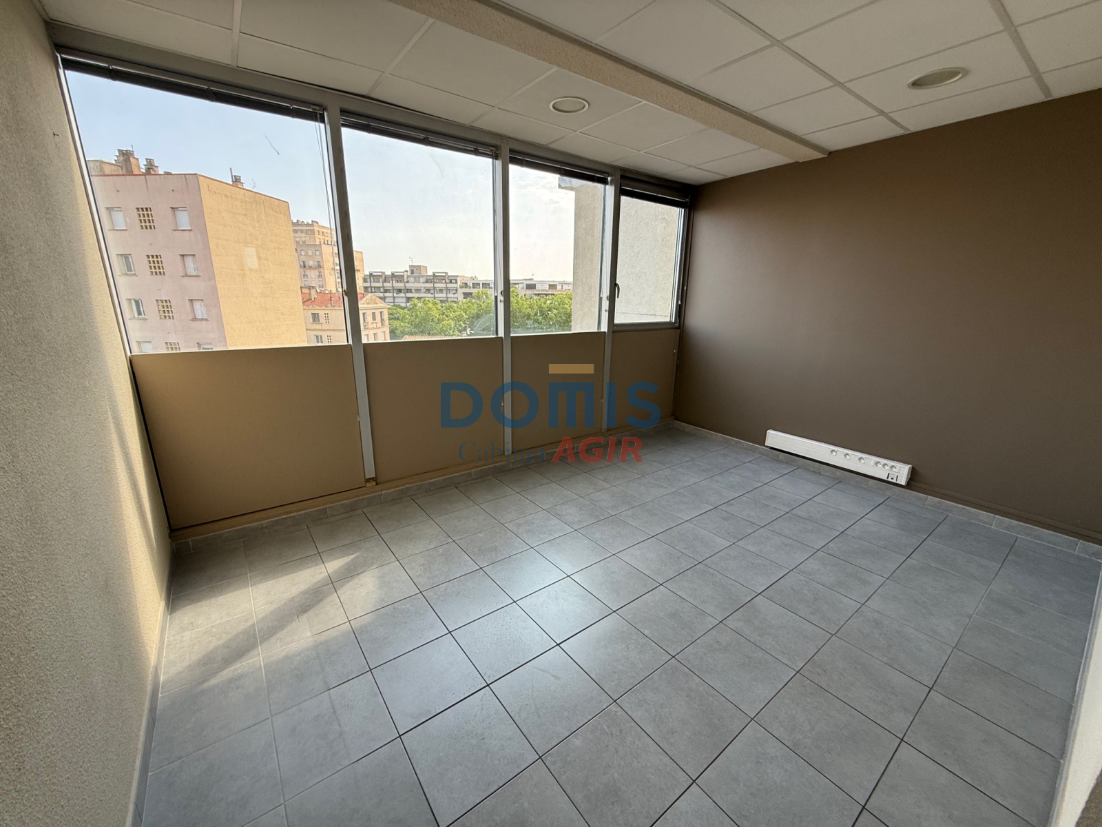 Image_,
			Bureaux, Nîmes, ref :2570