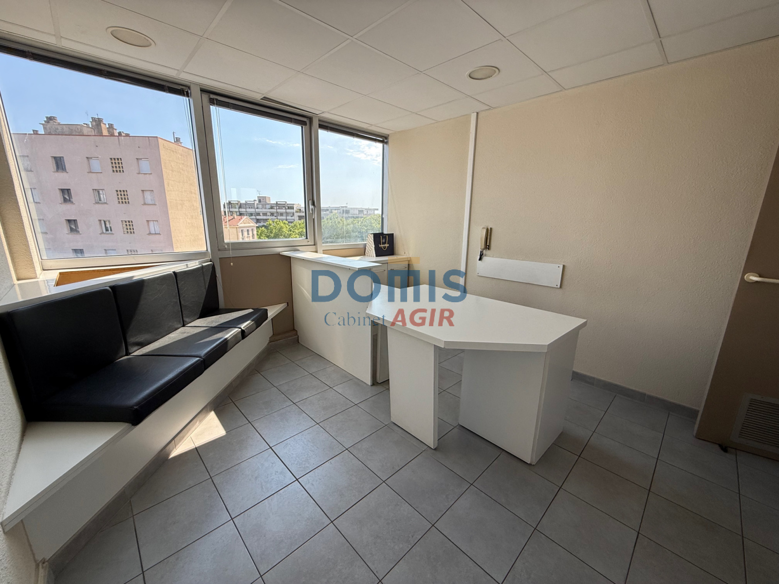 Image_,
			Bureaux, Nîmes, ref :2570