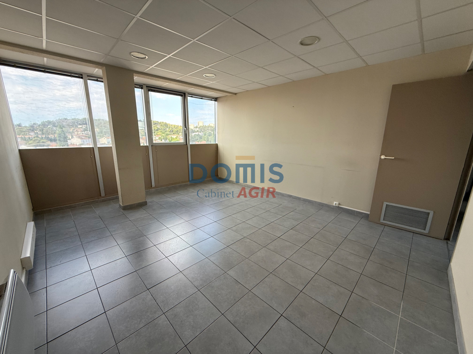 Image_,
			Bureaux, Nîmes, ref :2570