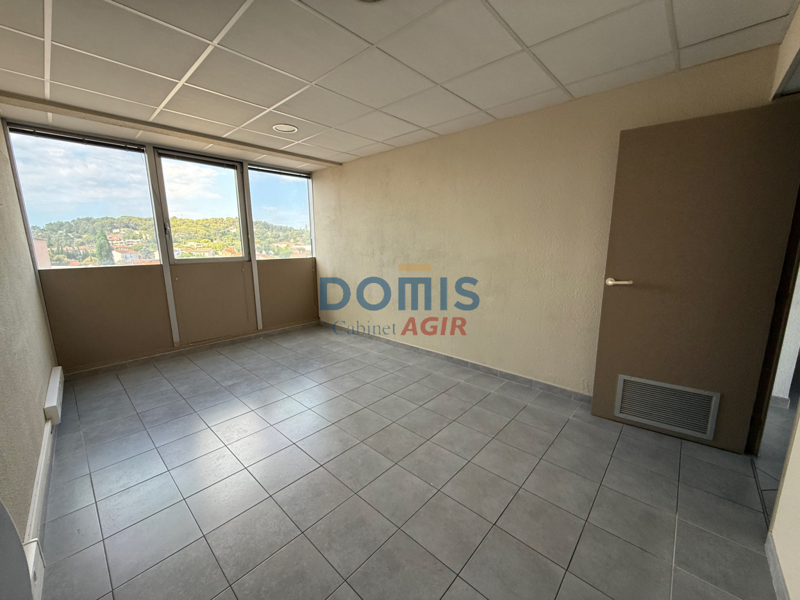 Image_,
			Bureaux, Nîmes, ref :2570