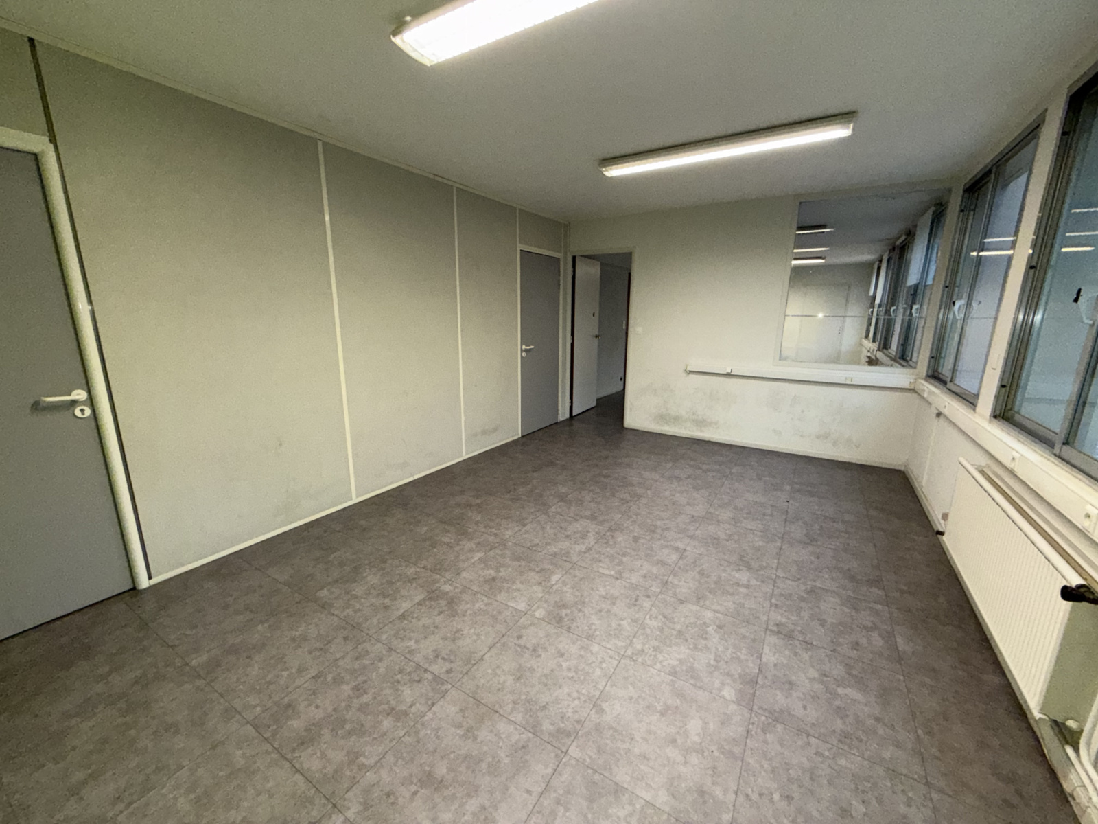 Image_,
			Bureaux, Nîmes, ref :2508